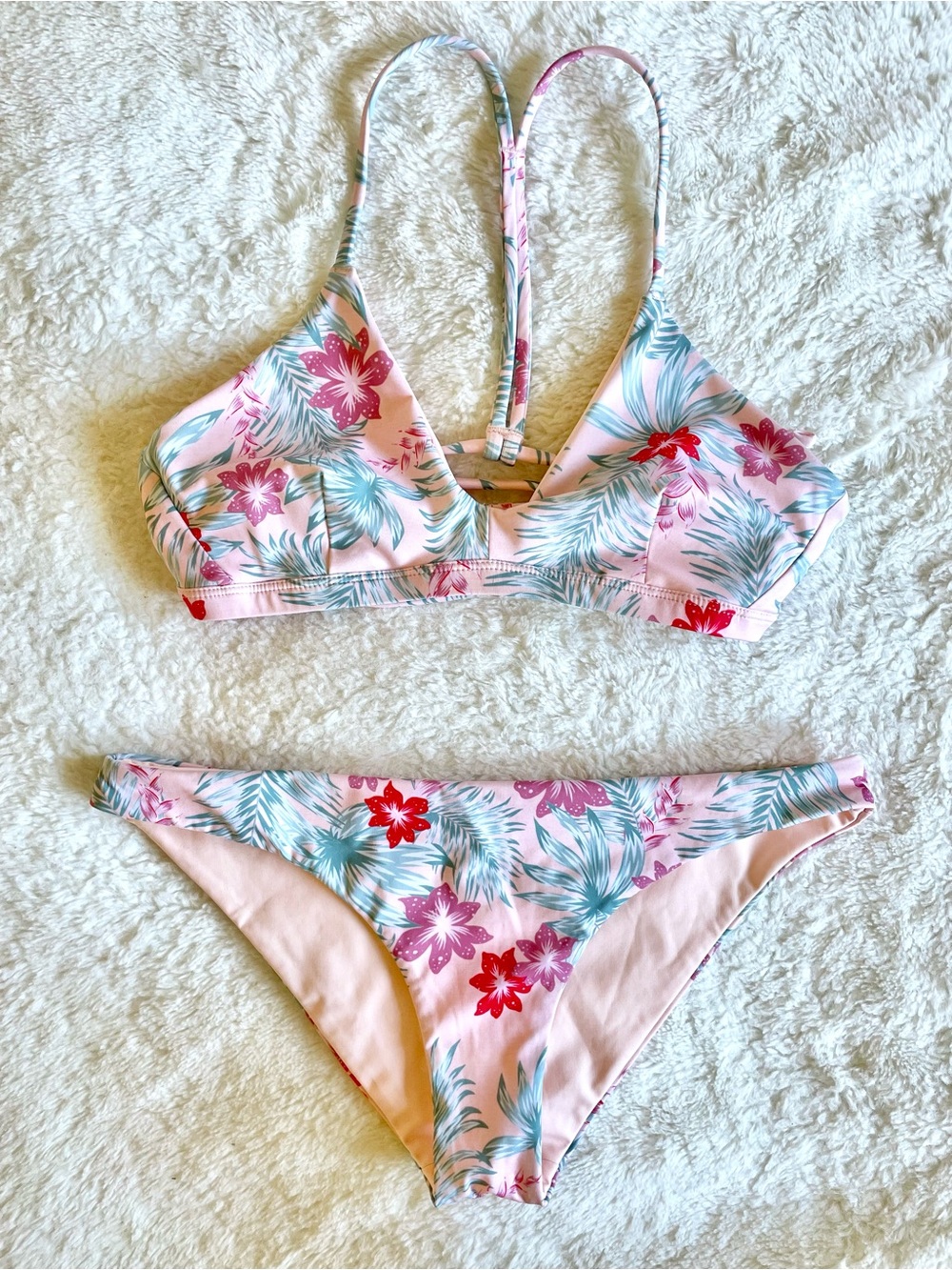 Hurley Pink Floral Adjustable Bikini Top and Bottom Set